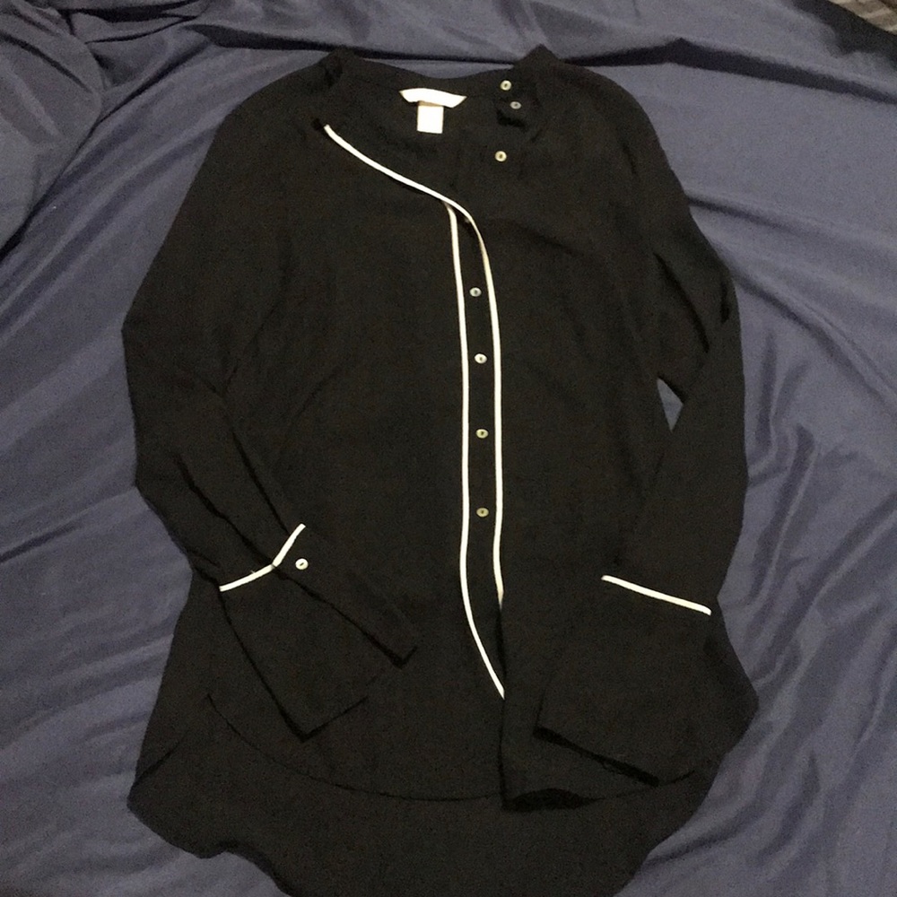 H&M button down shirt size XS